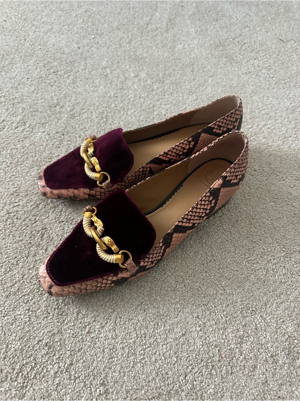 Tory Burch Women's Velvet and Snake-Print Loafers in Burgundy and Pink - Picture 8 of 12